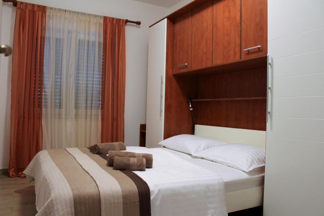 Apartments By The Sea Silo, Krk - 18761 Ngoại thất bức ảnh