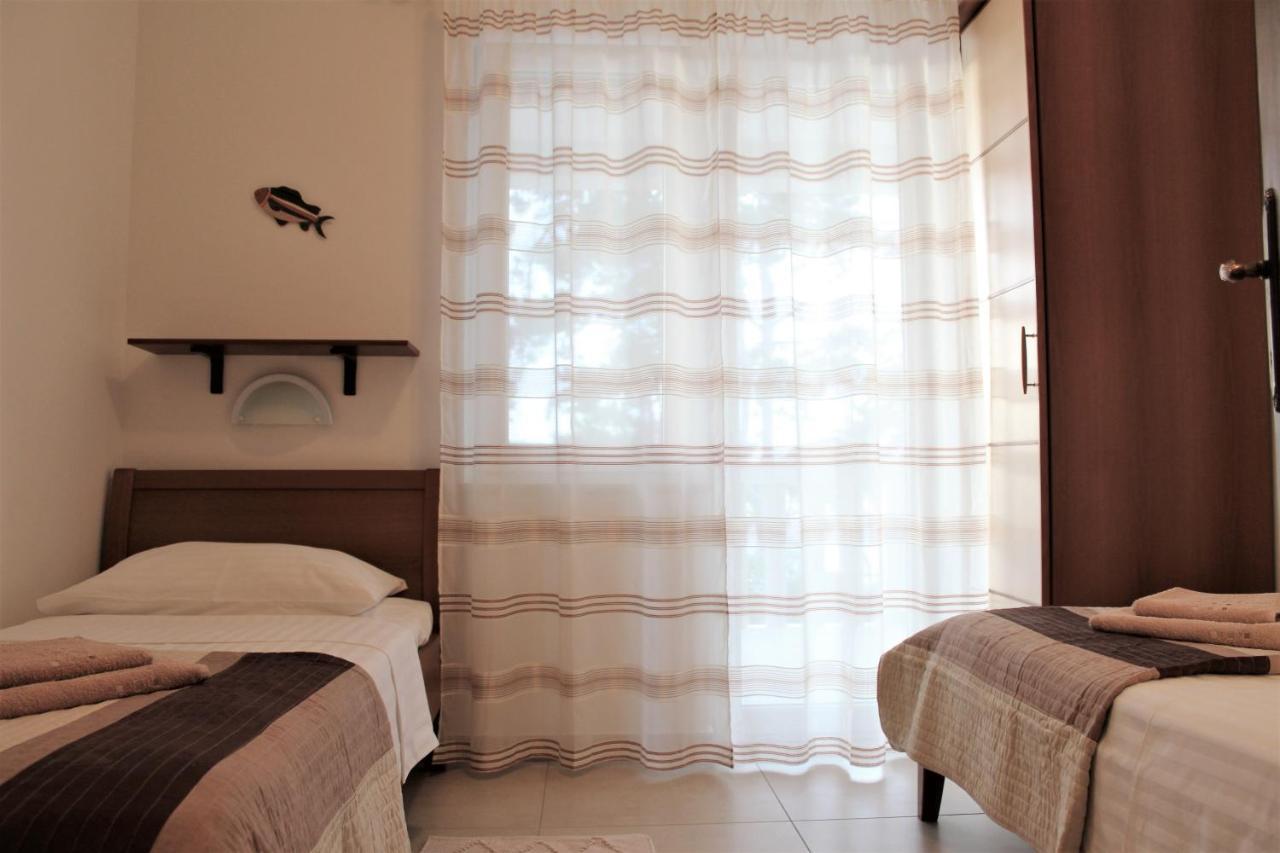 Apartments By The Sea Silo, Krk - 18761 Ngoại thất bức ảnh